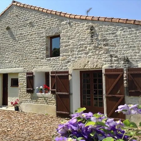 Boutonne Rouge Gite Bouin  Exterior foto